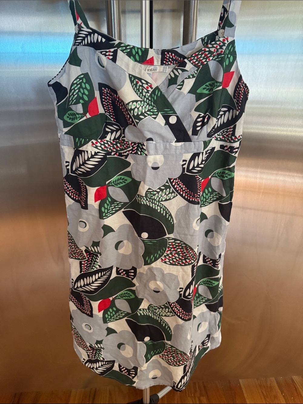 Boden Floral Leaf Print Midi Dress in Green, Black, White and Red